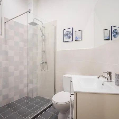 Apartment D58 - Grand Boulevard Royal - Location By Bqa *