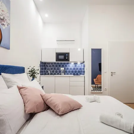 Apartment D58 - Grand Boulevard Royal - Location By Bqa Budapest