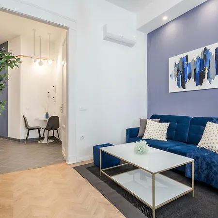 Apartament D58 - Grand Boulevard Royal - Location By Bqa