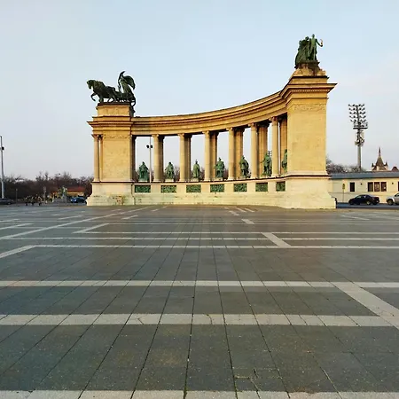 D58 - Grand Boulevard Royal - Location By Bqa