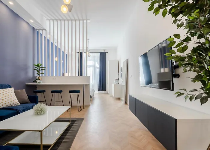 D58 - Grand Boulevard Royal - Location By Bqa *