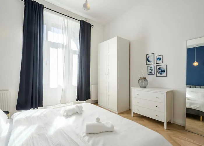 D58 - Grand Boulevard Royal - Location By Bqa * Budapest